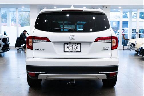 2022 Honda Pilot AWD Elite