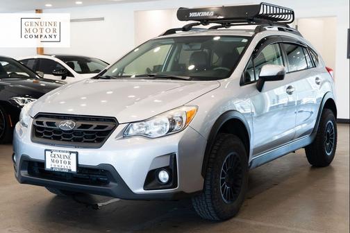 Ice Silver Metallic 2017 Subaru Crosstrek 2.0i Limited
