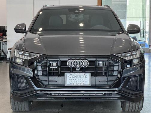 2021 Audi Q8 55 Premium Plus