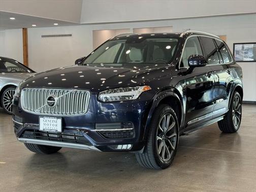 2017 Volvo XC90 T6 Inscription
