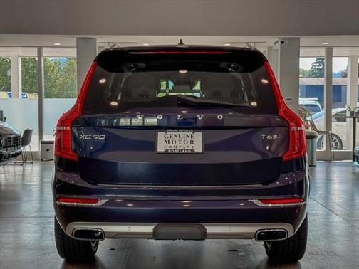 2017 Volvo XC90 T6 Inscription