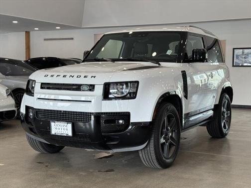 2024 Land Rover Defender 90 P400 X-Dynamic SE