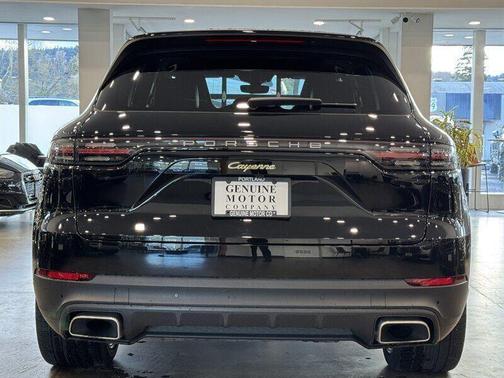 2023 Porsche Cayenne Cayenne E-Hybrid
