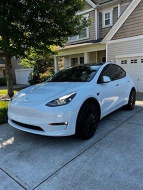 2022 Tesla Model Y Performance Dual Motor All-Wheel Drive