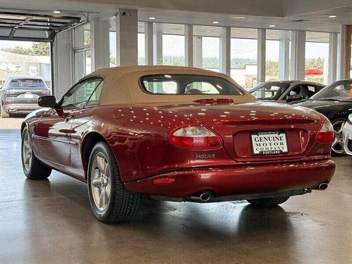 1997 Jaguar XK8 