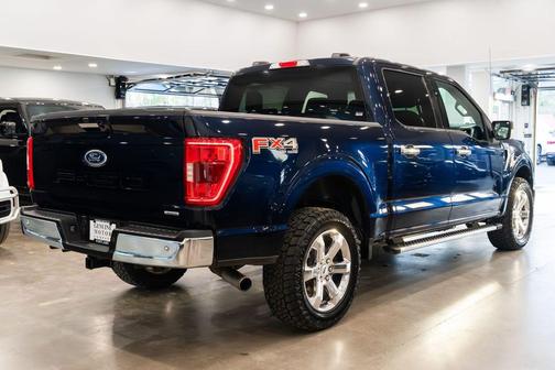 Antimatter Blue Metallic 2021 Ford F-150 XLT