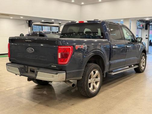 Antimatter Blue Metallic 2021 Ford F-150 XLT