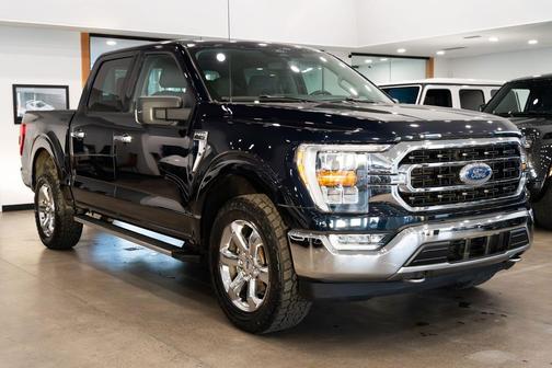 Antimatter Blue Metallic 2021 Ford F-150 XLT