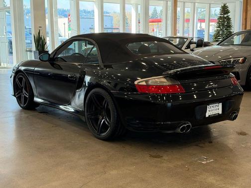 2004 Porsche 911 Turbo