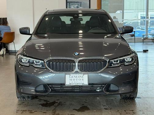 Mineral Gray Metallic 2020 BMW 330 xDrive