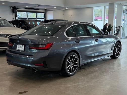 Mineral Gray Metallic 2020 BMW 330 xDrive