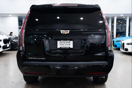 2020 Cadillac Escalade Premium Luxury