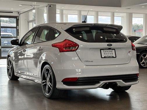 2017 Ford Focus ST