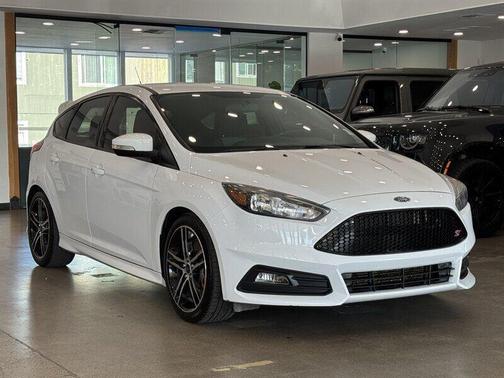2017 Ford Focus ST