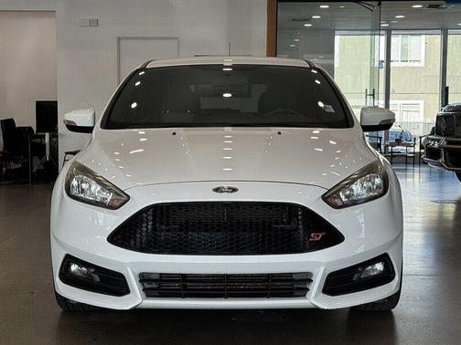 2017 Ford Focus ST