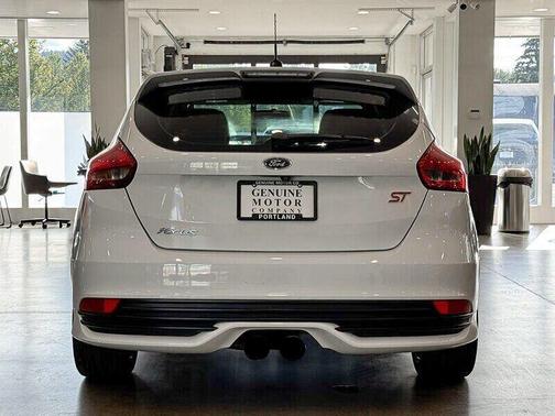 2017 Ford Focus ST
