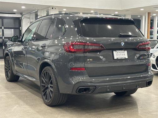 2023 BMW X5 M50i