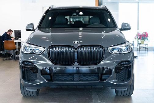 2023 BMW X5 M50i