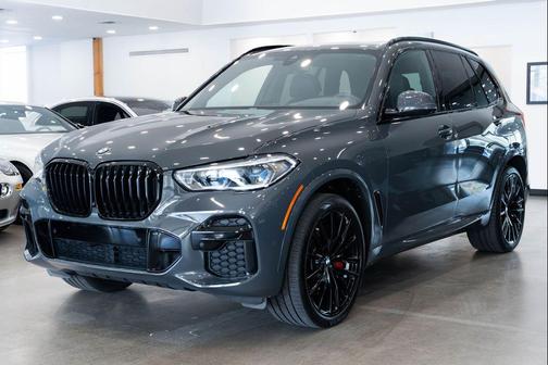 2023 BMW X5 M50i