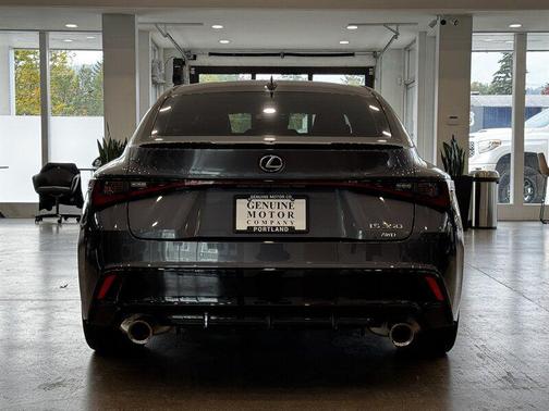 2022 Lexus IS 350 Base