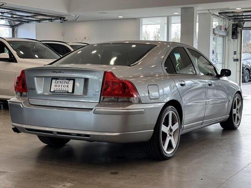 2006 Volvo S60 R