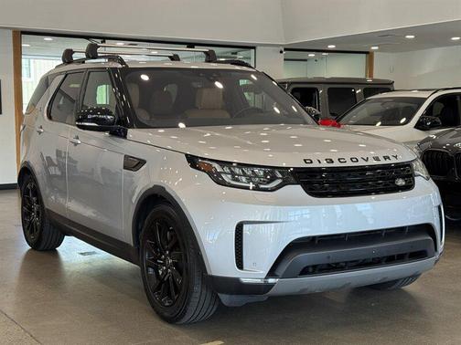Indus Silver Metallic 2018 Land Rover Discovery HSE LUXURY
