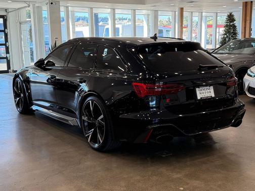 2022 Audi RS 6 Avant 4.0T