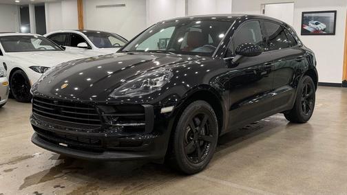 2021 Porsche Macan Base