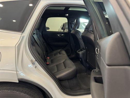2019 Volvo XC60 T5 Inscription