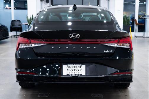 2023 Hyundai ELANTRA HEV Limited