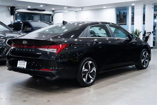 2023 Hyundai ELANTRA HEV Limited