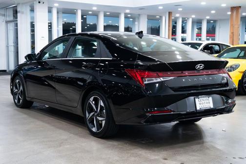 2023 Hyundai ELANTRA HEV Limited