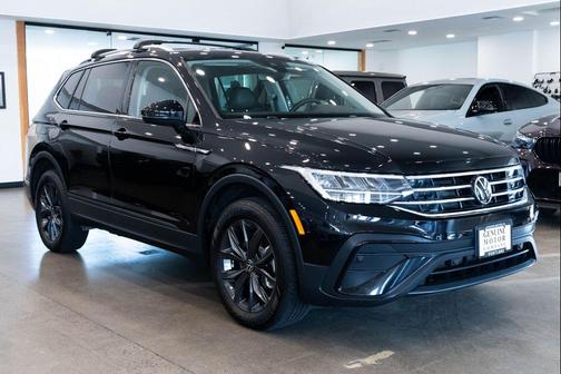 2023 Volkswagen Tiguan 2.0T SE 4MOTION