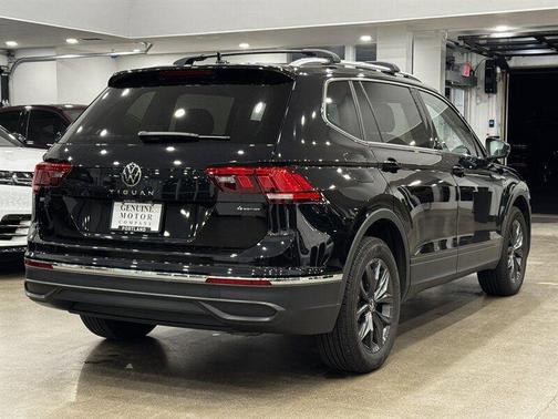 2023 Volkswagen Tiguan 2.0T SE 4MOTION
