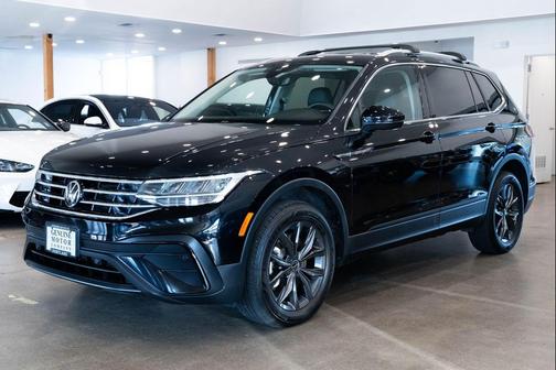 2023 Volkswagen Tiguan 2.0T SE 4MOTION