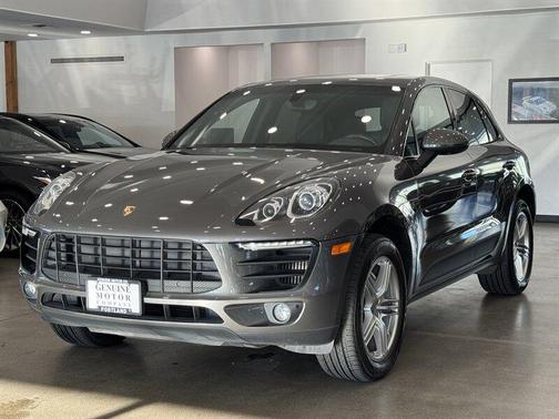 2016 Porsche Macan S