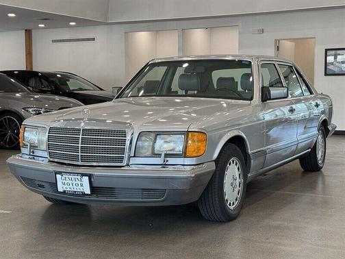 1987 Mercedes-Benz S-Class 420 SEL