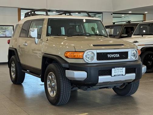 2012 Toyota FJ Cruiser Base