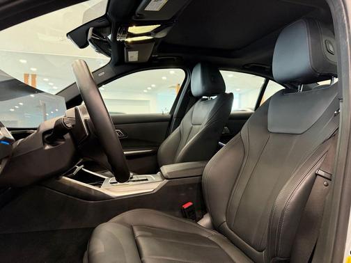 2023 BMW 330 xDrive