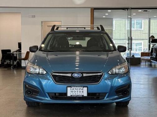 2017 Subaru Impreza 2.0i
