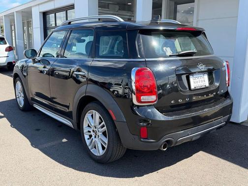 Midnight Black Metallic 2020 MINI Countryman Oxford Edition