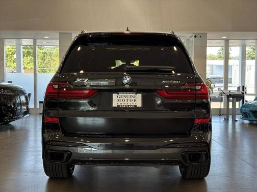 2022 BMW X7 xDrive40i