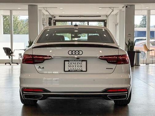 2023 Audi A4 45 S line Premium Plus