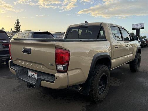 2017 Toyota Tacoma TRD Sport