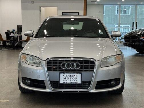 2005 Audi S4 4.2 quattro
