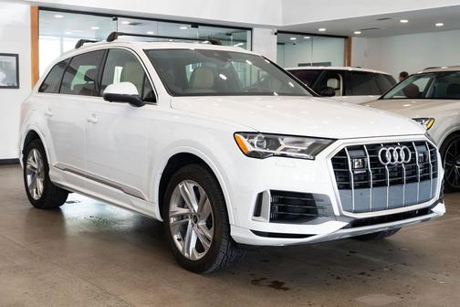 Carrara White 2021 Audi Q7 55 Premium Plus