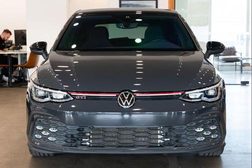 Urano Gray w/Black Roof 2023 Volkswagen Golf GTI 1.4T TSI