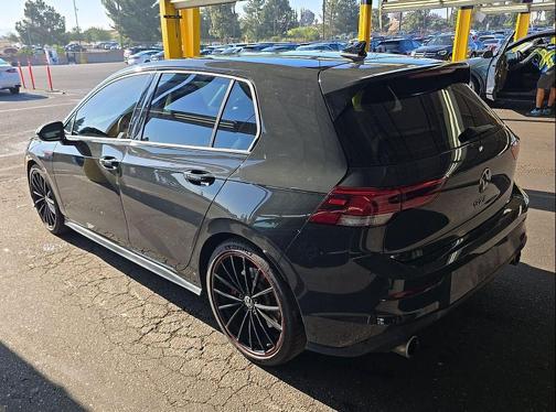 Urano Gray w/Black Roof 2023 Volkswagen Golf GTI 1.4T TSI