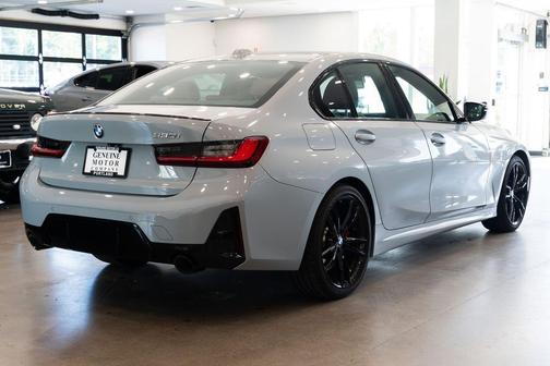 Brooklyn Grey Metallic 2023 BMW 330 330i