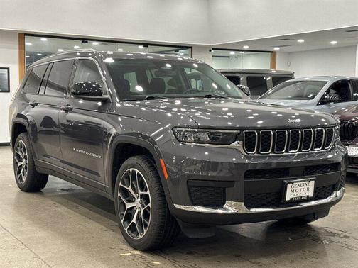 2023 Jeep Grand Cherokee L Laredo